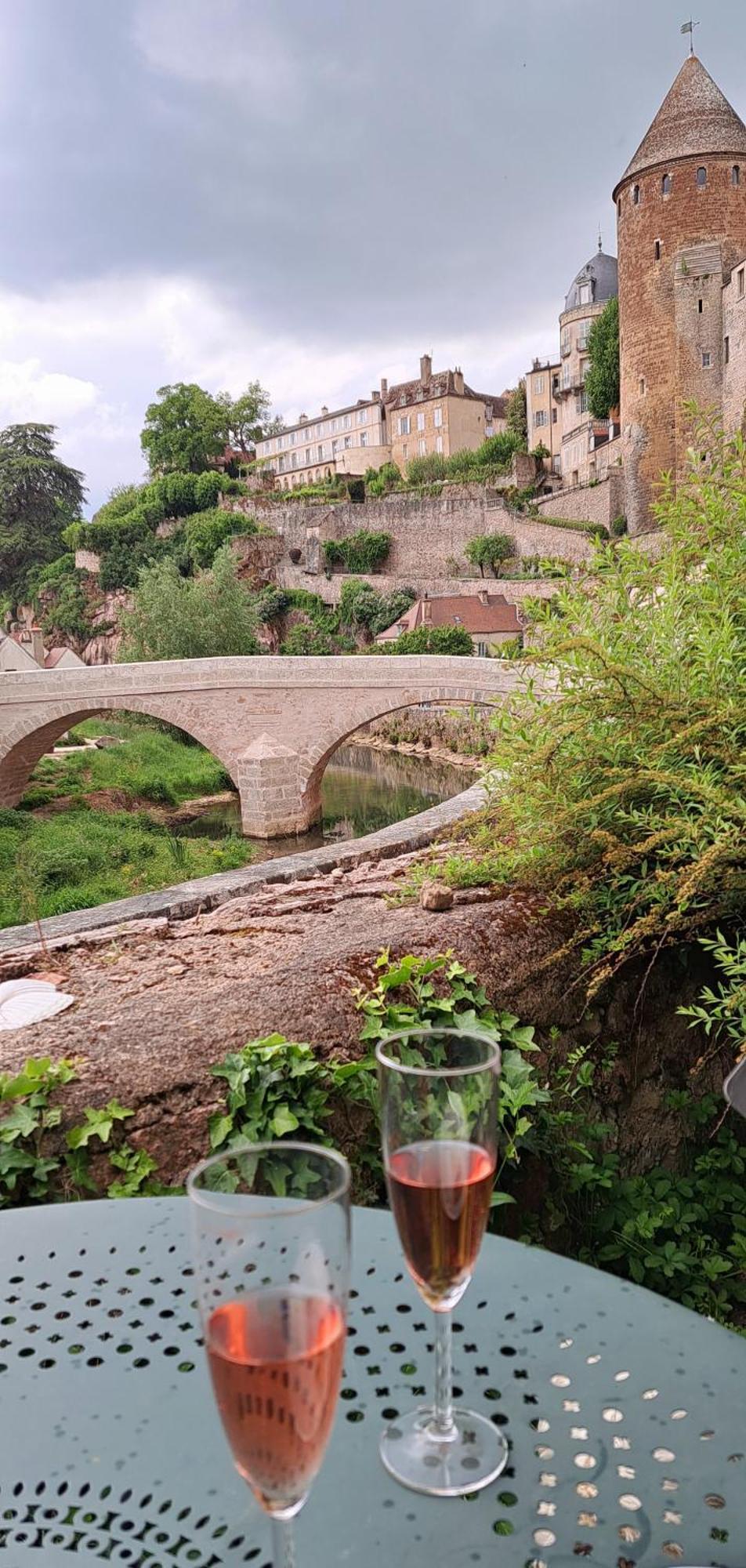Etape Du Pont Pinard Villa Semur-en-Auxois Exterior photo
